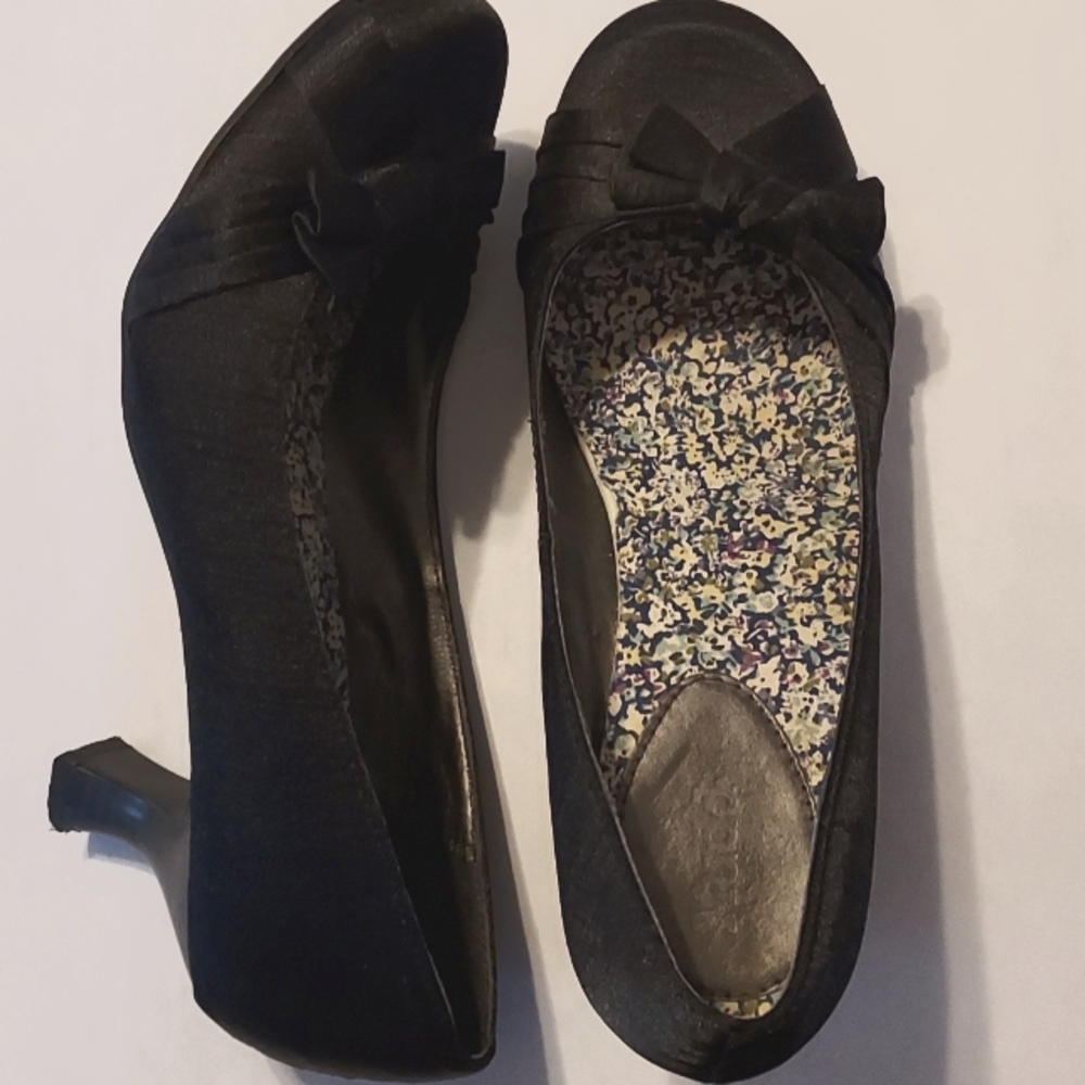 Silky Black Kitten Heels w/Bow